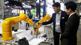 [인터몰드 2017] 스토브리코리아, 4차 산업혁명 대응한 산업용 안전 로봇 선보여