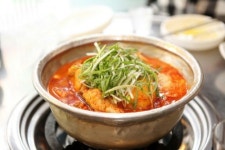 부산대 맛집 신천닭도리, 봄철 여행객 입맛 사로잡아
