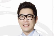 [칼럼] 여드름 흉터, 맞춤형 피부과 한의원 치료는?