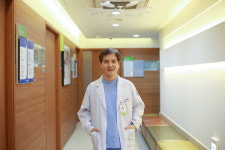무릎-어깨 관절 수술 성공하려면…관건은 ‘재활치료’