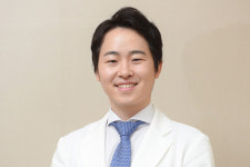 치아교정, 맞춤 교정장치를 통한 치과 치료 이뤄져야