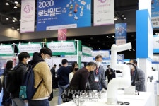 [로보월드 2020] 제조 현장에서 활약하는 로봇