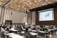 우진플라임, 한국금형비전포럼 2021에서 Super-Foam 선보여