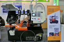 [심토스 2022] 간편 조작으로 절단 작업도 자동화