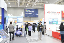 ‘제5회 스마트공장구축 및 생산자동화전’ 개막…스마트 제조기술 조명