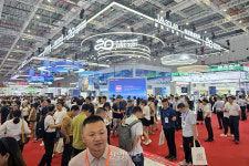 [SNEC2025] 상해 태양광 발전 및 스마트 에너지전 개막…중국 태양광 산업, 공급 과잉 속 저장시장 확대 주목