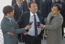 檢, 신천지 강제수사 신중?…네티즌 반응 보니