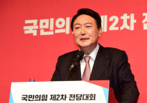 최강욱·김용민 朴 구속시킨 尹을 대선후보로..기이한 세력