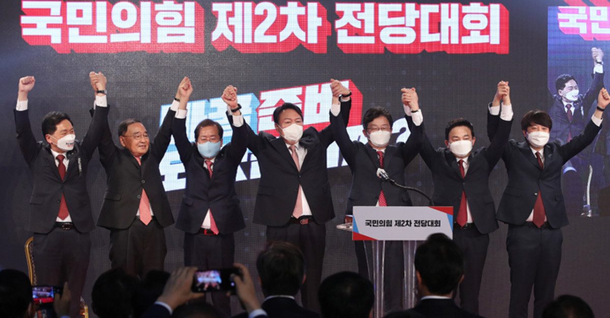 홍준표, 윤석열 탈당 주장에 도리 어기는 행동 비판