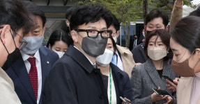 법무법인백한 | 고제규 "대통·법무·검총 한몸 시대…사정 한파 극장식 중계"
