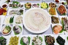여수여행 중 만나는 여수 맛집, 여행의 활력소 돼