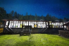 럭셔리 휴가, 자연 속 최고급 풀빌라 펜션에서 즐기다