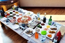 힐링 여행지 강원도 속초, 온천욕도 즐기고 영양 가득 대게 맛집도