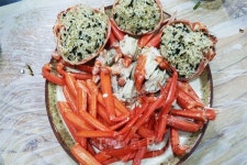 동해안 최고의 바다전망 펼쳐지는 속초, 등대전망대와 대게 맛집을 가다