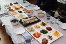 속초 대게의 제철 11월, 맛집의 고향 동명항으로