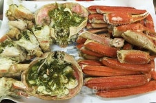 겨울철 음식 키워드는? 속초 대게 맛집과 가볼만한 곳