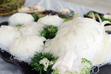 설 연휴, 온 가족 함께 떠나는 강릉 여행, 입이 다물어지지 않는 주문진 횟집