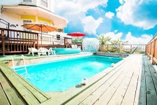 수영하고 영화보고...여름휴가는 안면도 수영장 펜션으로