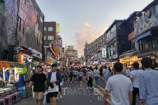 [서울여행] 외국인 친구와 함께 가고 싶은 곳 ⑦홍대거리