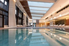 특급호텔은 벌써 봄, 각종 패키지로 고객 유혹