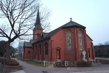 봄에 더 예쁜 건축물! 사진으로 남기기 좋은 우리나라 성당기행