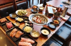 강릉으로 떠나는 테마여행. 수제갈비 맛집에서 마무리