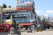 봄나들이 맛집 탐방, 인천 소래포구 가성비 높은 횟집 많아