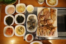 제주 이색 오름 여행, 함께 가볼만한 표선 맛집은?
