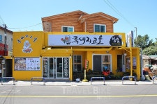 [여름휴가여행] 제주 표선을 대표하는 붉은오름과 흑돼지 맛집