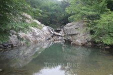 [여름휴가] 경남 거창, 산청, 김해에 가면 꼭 가봐야 할 대표 피서지 BEST3