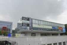 무더위 피해 일산 실내에서 피서, 가볼 만한 여행지와 맛집은?