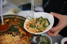 여수로 떠나는 늦여름 여행, 시원한 물회는 남도 맛집, 여수 돌산용궁횟집에서