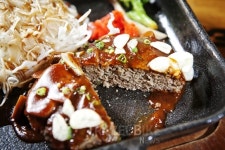 젊음의 성지 홍대에서 찾은 가성비 갑 맛집 홍대 모모스테이크