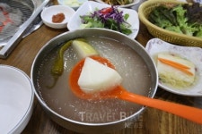 가을 절정에 이른 포천 산정호수, 함께 가볼 만한 이동갈비 맛집은?