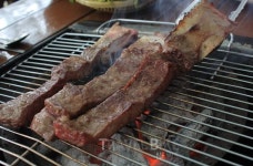 주말 떠나기 좋은 포천, 가볼 만한 여행지와 이동갈비 맛집은?