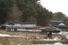 역사 여행으로 돌아보는 춘천, 가볼 만한 곳은 어디?