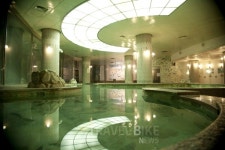 꽃샘추위에 따뜻한 온기 찾아... 국내로 떠나는 온천여행