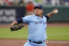 류현진 통산 세 번째 완봉승ᆢ시즌 9승 달성