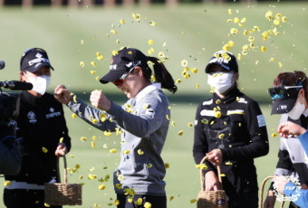 이정민, 5년 7개월 만의 KLPGA 우승 