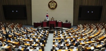국회서 헛바퀴 도는 '대통령-공공기관장 임기 일치' 법안