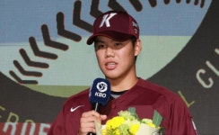 코리안 특급과 적토마의 DNA… 김윤하-이승민, '혈통볼' 보여줄까