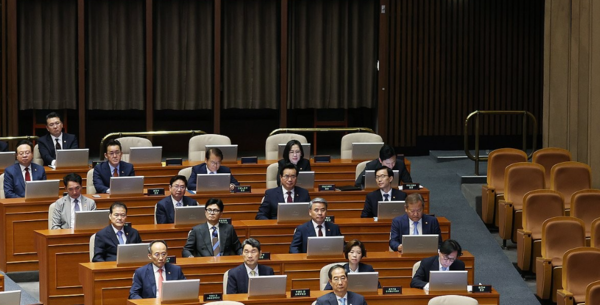 국회 본회의, 내란 상설 특검안 가결! 23명 여당 의원과 여인형 방첩사령관·박안수 국민의힘 전 계엄사령관 수사 대상 지정