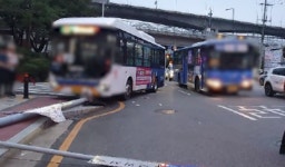 군포서 우회전 버스에 치인 50대 여성 사망