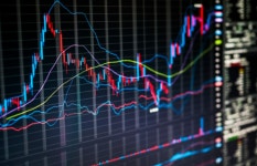 [특징주] 아이엠티, 상한가 경신…30% 주가 폭등