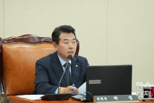 [포토] 국정감사 받는 환경노동위원회 기관장들