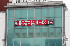 [포토] 전공의 집단사직...어린이병원 북적북적