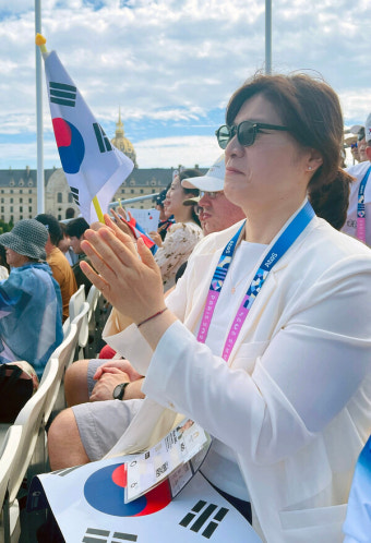 [포토] 장미란 제2차관, 파리 올림픽 선수단 응원