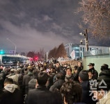 [르포] 계엄철폐! 독재타도!…계엄 해제까지 긴박했던 6시간