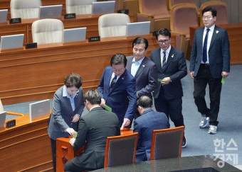 [포토] 김건희 특검법 부결...윤석열 대통령 탄핵소추안은?