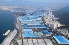 울산시 김두겸 시장, 김기현 의원, 이동석 현대자동차㈜대표, 울산 수소연료전지 신공장 기공식서 만남